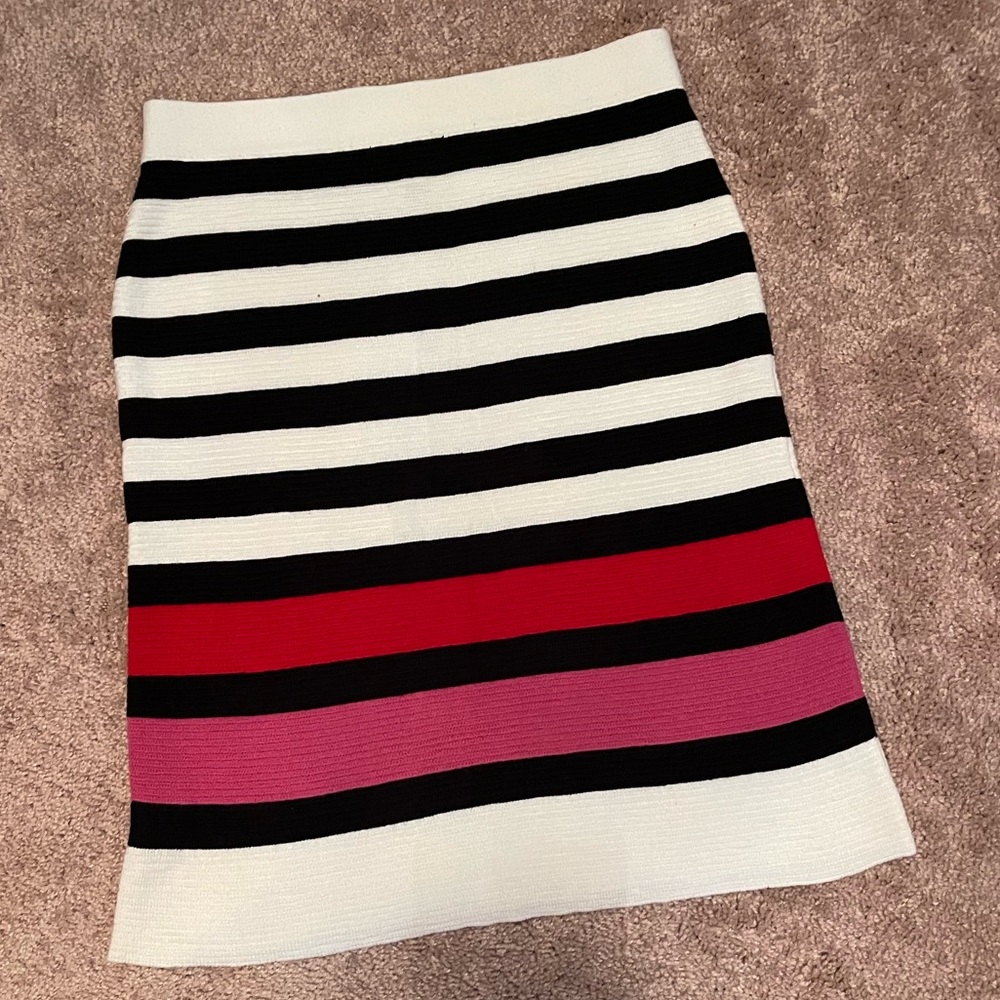 Vici Pencil skirt
